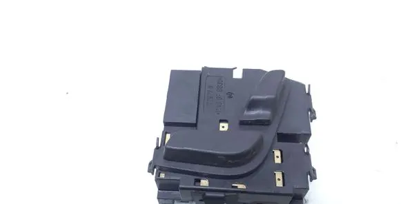 Mercedes-Benz CLS C218 X218 Seat control switch A2048701658
