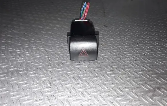 Hyundai Santa Fe Hazard light switch
