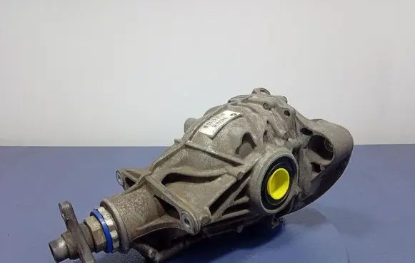BMW M3 F80 Rear differential 8698994
