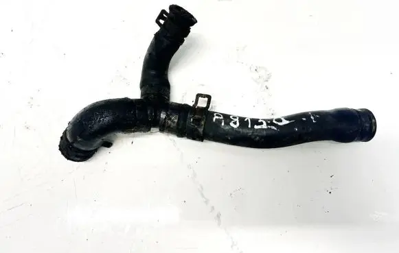 Volkswagen PASSAT B4 Engine coolant pipe/hose