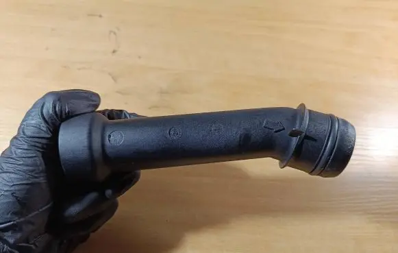 Ford Tourneo Custom Engine coolant pipe/hose C8W0A