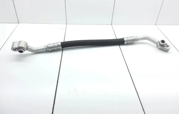 Air conditioning (A/C) pipe/hose