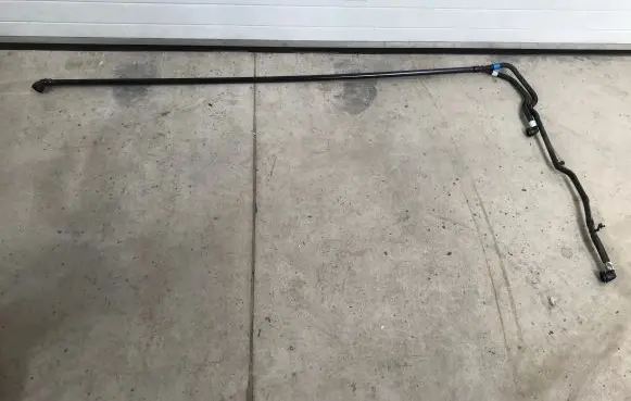 Tesla Model Y Engine coolant pipe/hose 153011800C