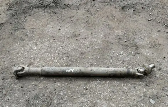 Suzuki Grand Vitara II Rear driveshaft/prop shaft 