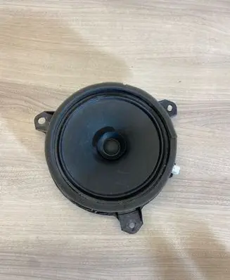 Toyota C-HR I Front door speaker 8616002b80