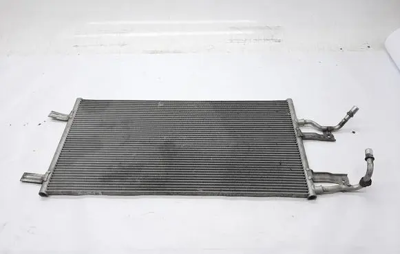Engine oil radiator