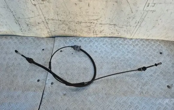 Chrysler 300 - 300C Gear shift cable linkage 04779424AC