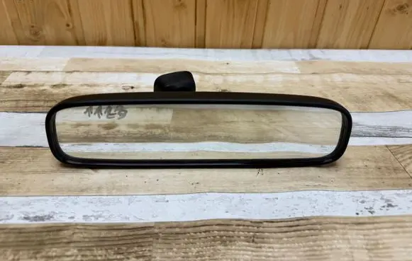 Honda Civic Rear view mirror (interior) E4012197
