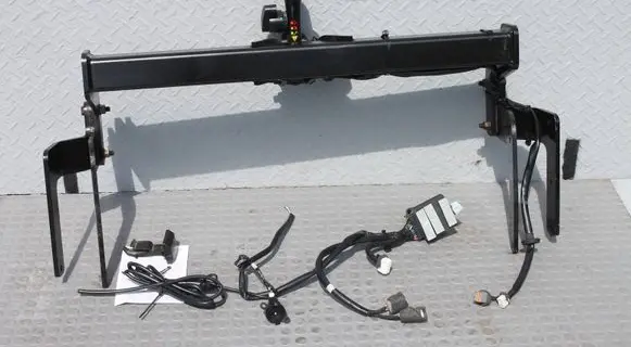 Toyota RAV 4 (XA50) Tow bar set BRINKPW96042000 155263M01 PW96042000