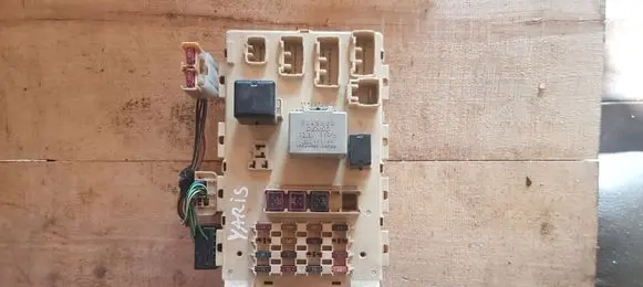 Toyota Yaris Fuse module