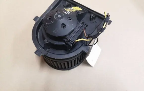 Audi A3 S3 8L Heater fan/blower 654972M H35654973J