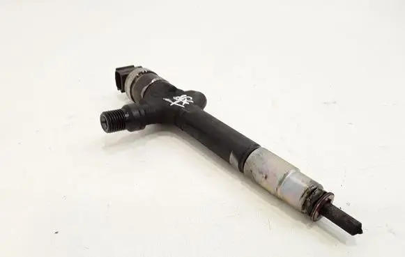 Mazda 6 Fuel injector RF8G13H50 DENSO