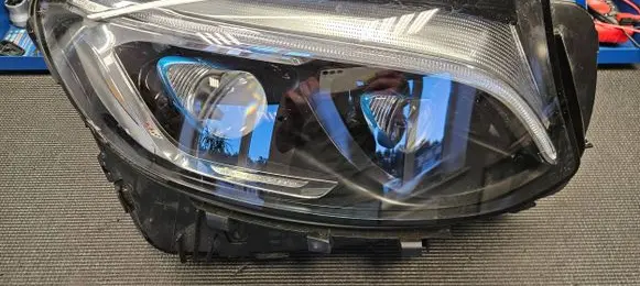 Mercedes-Benz GLC C253 Headlight/headlamp 39062602 31M8F17 Q02ZGS0001