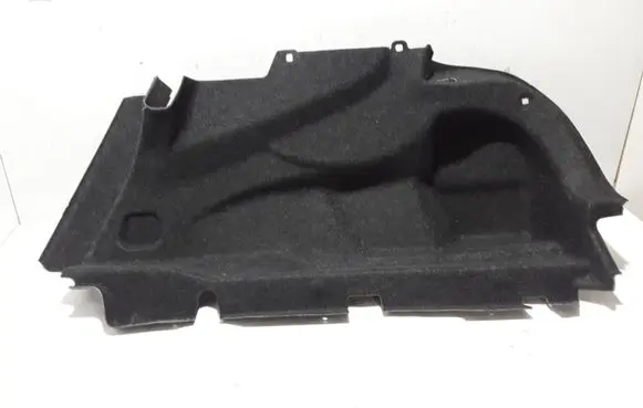 Trunk/boot side trim panel