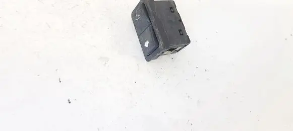 BMW 5 E39 Electric window control switch 8368974
