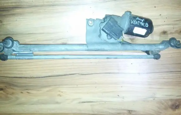 Opel Vectra B Front wiper linkage and motor