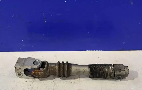Mercedes-Benz C W204 Steering column universal joint A2044520278