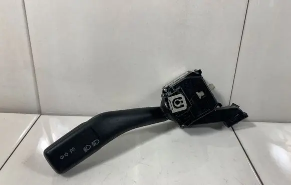 Volkswagen Golf V Indicator stalk 1K0953513