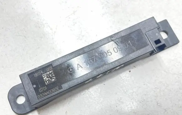 Mercedes-Benz A W177 Keyless system antenna A1679050901