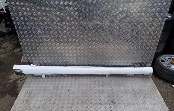 Tesla Model S Sill 600587500J