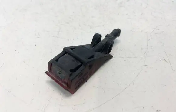 Volkswagen Polo Windshield washer spray nozzle 