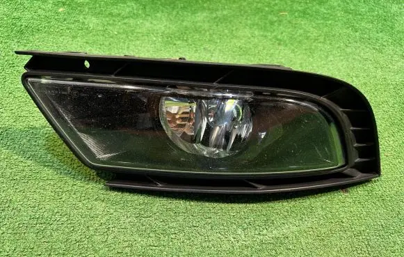 Skoda Superb B6 (3T) Front fog light 3T0941699C