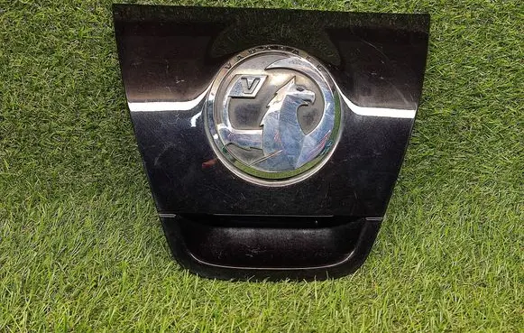 Opel Astra J Tailgate/trunk/boot exterior handle 13271374 ABSPC 00321228041