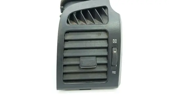Chevrolet Captiva Dashboard side air vent grill/cover trim