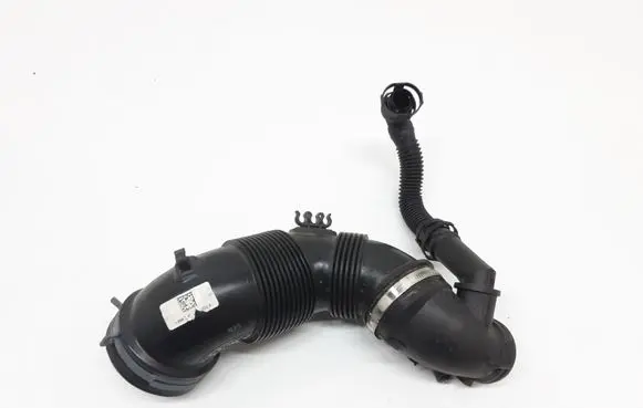 Seat Ateca Turbo air intake inlet pipe/hose 5Q0129654E