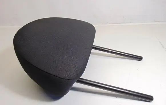 Mitsubishi Colt Front seat headrest 
