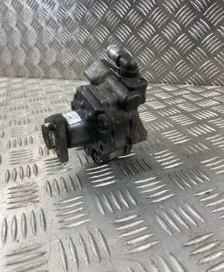 Audi Q7 4L Power steering pump 7L8422154H