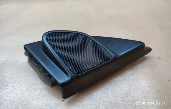 Volvo XC60 Front door high frequency speaker 30781068