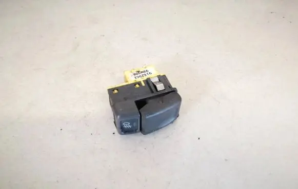 Volvo S70 V70 V70 XC Fog light switch 9162961 8622023