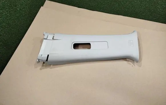 Renault Koleos II (B) pillar trim (top) B25700ZG000