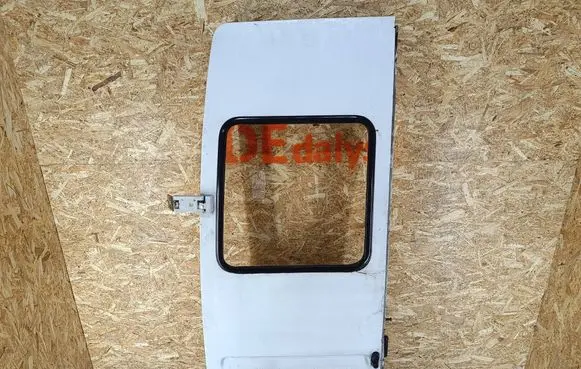 Mercedes-Benz Sprinter W901 W902 W903 W904 Back/rear loading door 