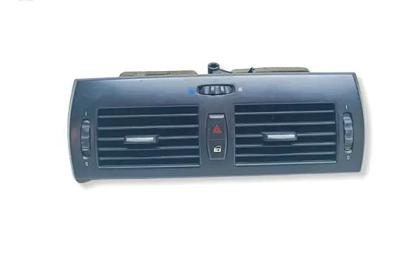 BMW X3 E83 Dash center air vent grill 3400074