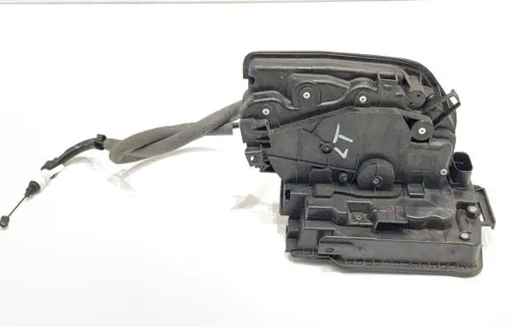 BMW X5 F15 Rear door lock 7281939