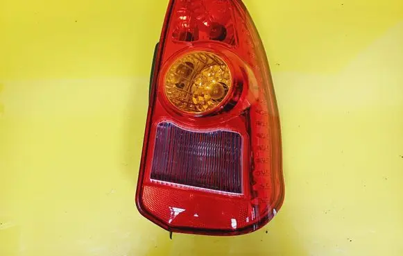 Mitsubishi Space Star Rear/tail lights