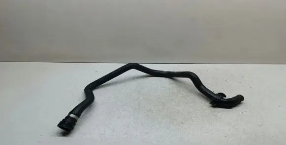 BMW X5 E70 Engine coolant pipe/hose