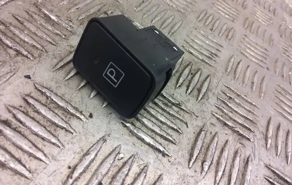 Toyota Auris E180 Parking (PDC) sensor switch 84718-02070