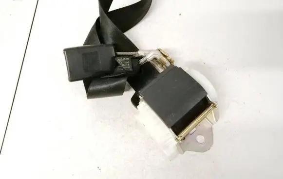 Audi A3 S3 8P Rear seatbelt 8p0857740b 33054749A