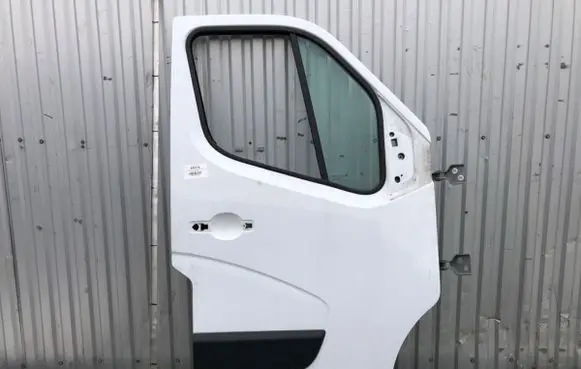 Renault Master III Front door 