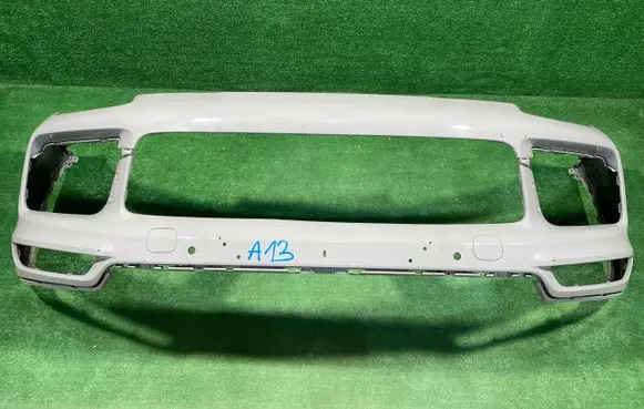 Porsche Cayenne (9Y0 9Y3) Front bumper 9Y0807221