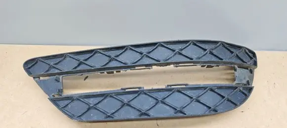 Mercedes-Benz C W204 Front bumper lower grill A2048803324