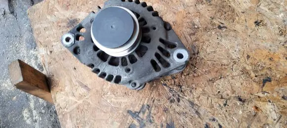 Opel Zafira B Generator/alternator 0986081150