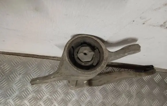Honda Civic Front control arm