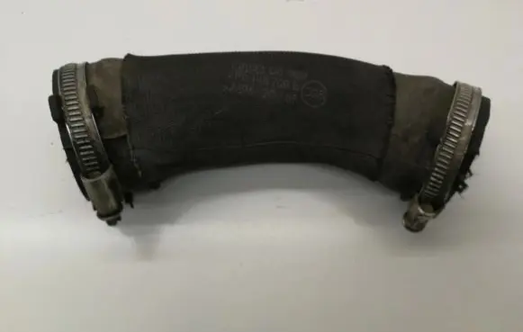 Audi A6 S6 C6 4F Intercooler hose/pipe 4F0145709E