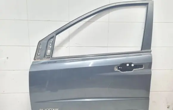 SsangYong Kyron Front door