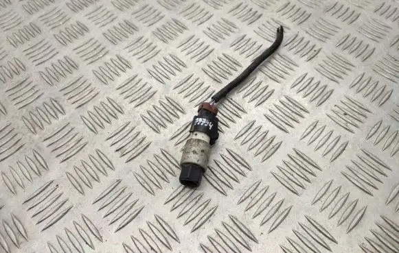 Ford Transit Air conditioning (A/C) pressure sensor 95BW19E561AA