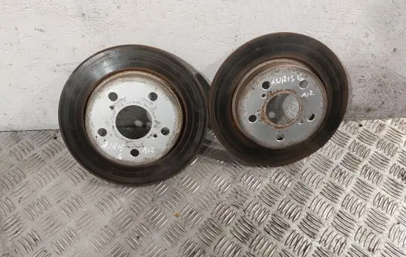 Toyota Auris 150 Rear brake disc 4243112280